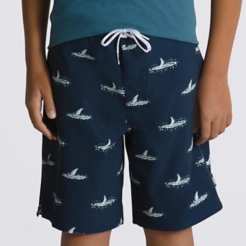 Vans Kids The Daily Shark Fin Board shorts